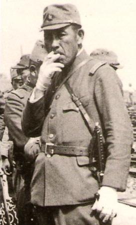 磯谷廉介
